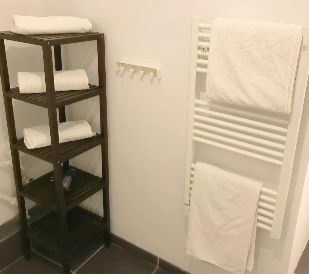 Appartement En Plein Centre Ville 阿普特 外观 照片