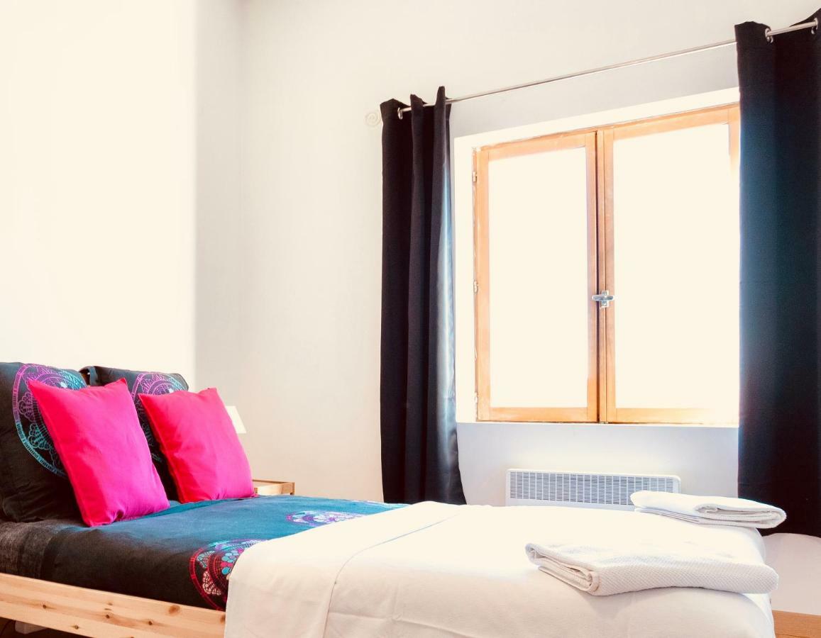 Appartement En Plein Centre Ville 阿普特 外观 照片