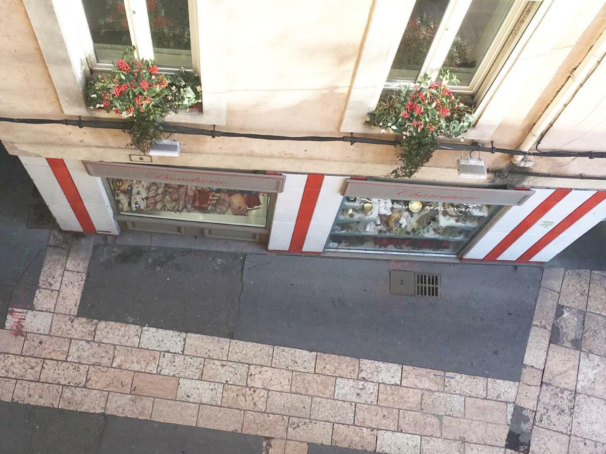Appartement En Plein Centre Ville 阿普特 外观 照片